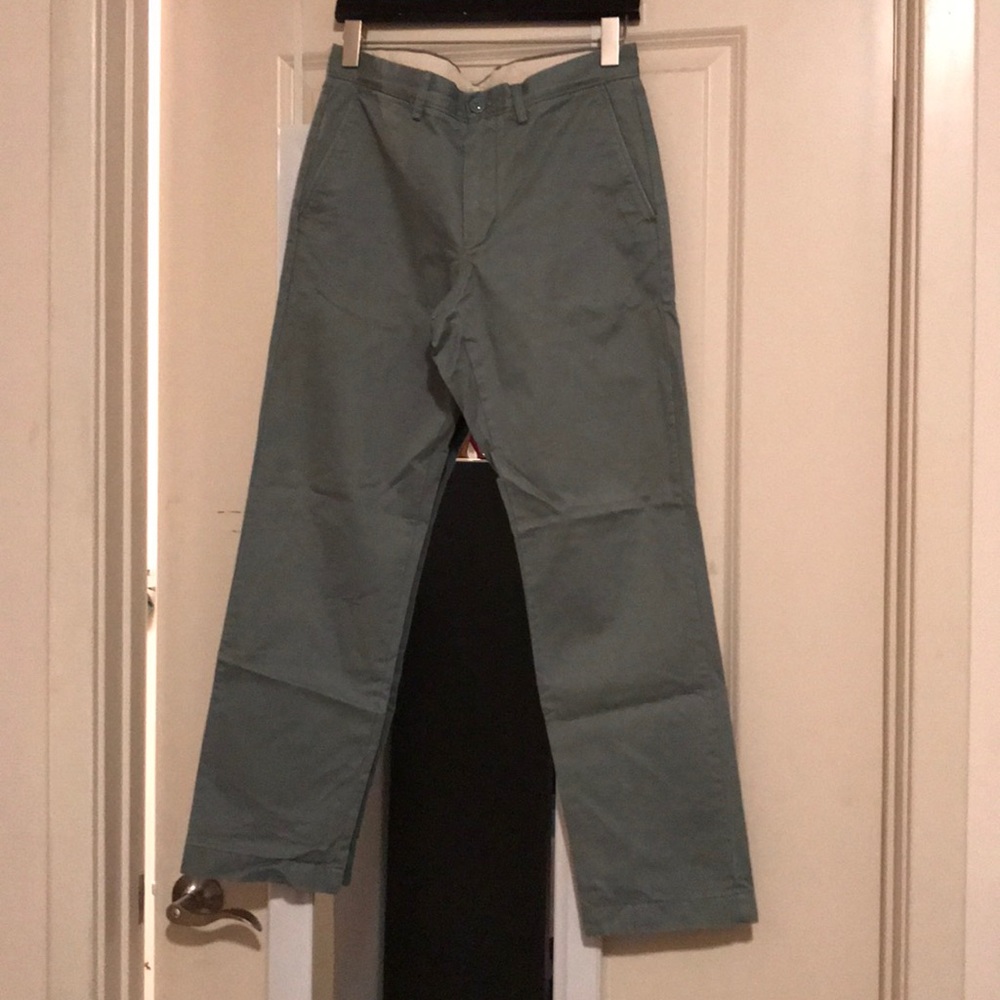 J.Crew Men’s Chino pants in Urban Slim